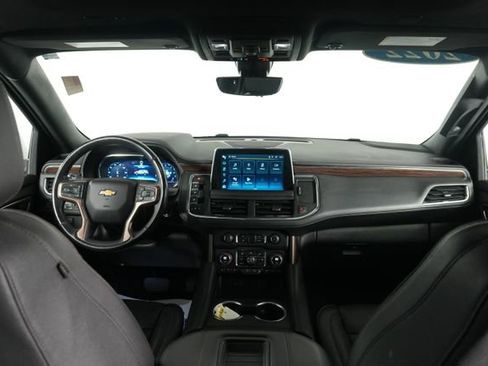 Used 2022 Chevrolet Tahoe High Country AWD/4WD image 28