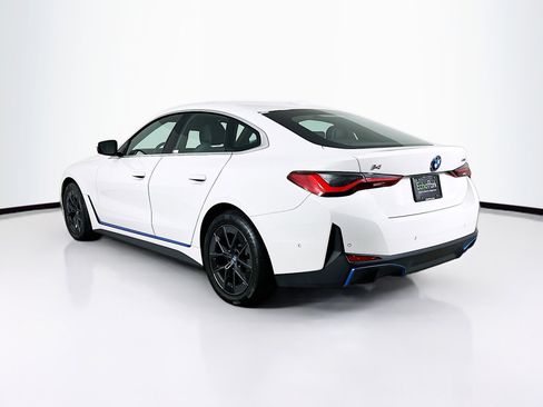 Used 2024 BMW i4 eDrive40 image 5