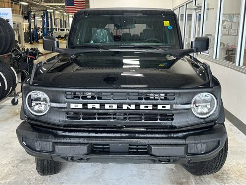 New 2025 Ford Bronco Big Bend image 2