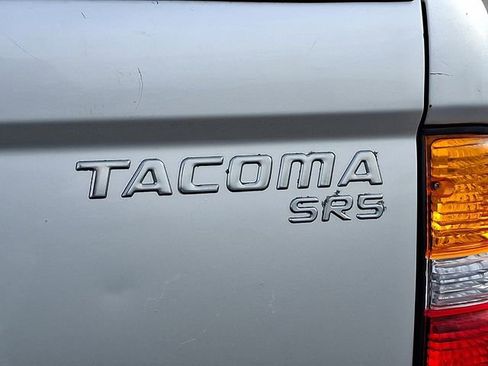 Used 2004 Toyota Tacoma 2WD Xtracab image 31