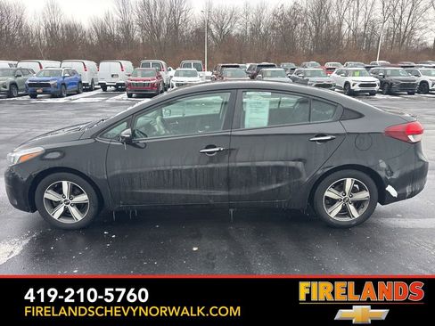 Used 2018 Kia Forte S w/ S Technology Plus Package image 2