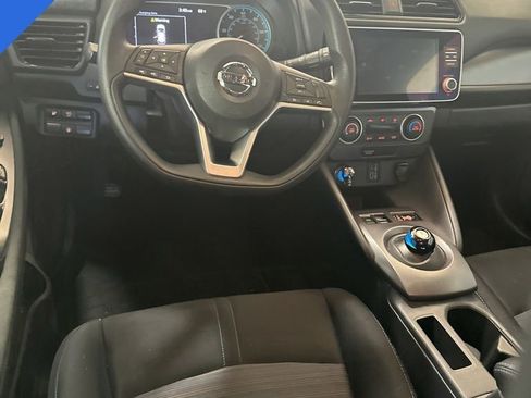 Used 2022 Nissan Leaf S image 6