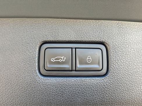 Used 2024 Genesis GV80 2.5T image 27