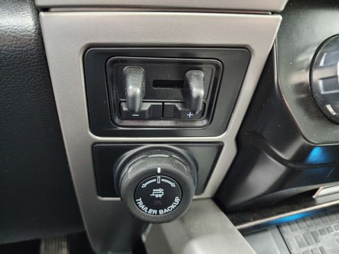 Used 2022 Ford F250 Lariat w/ Tremor Off-Road Package image 59