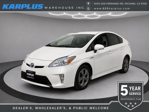 Used 2015 Toyota Prius Persona Series FWD image 1