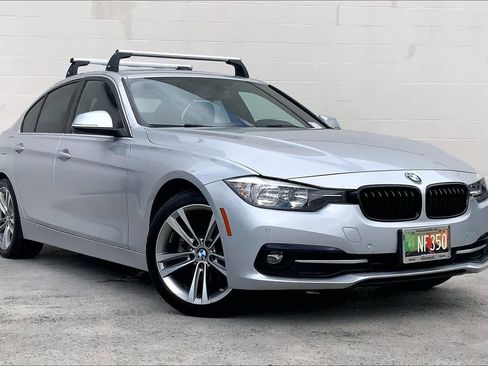 Used 2017 BMW 330i Sedan RWD image 22