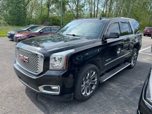 Used 2016 GMC Yukon Denali w/ Open Road Package AWD/4WD image 2