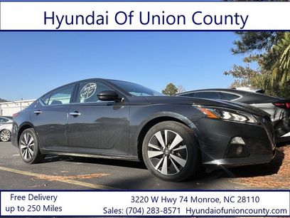 Used 2020 Nissan Altima 2.5 SV