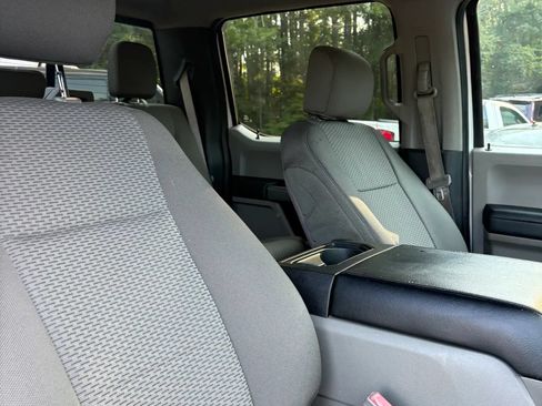 Used 2018 Ford F250 XLT w/ XLT Premium Package AWD/4WD image 38