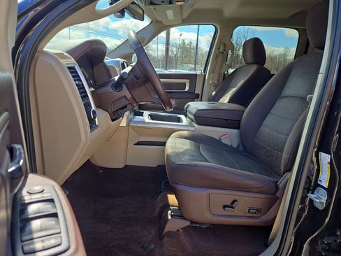 Used 2018 RAM 2500 Big Horn w/ Harvest Edition image 15