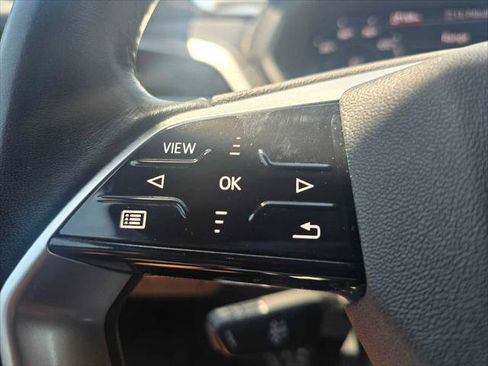 Used 2023 Audi Q4 e-tron Premium w/ Convenience Package AWD/4WD image 36