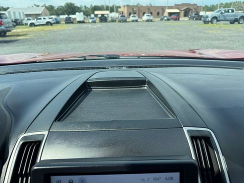 Used 2024 Ford Edge SEL AWD/4WD image 19