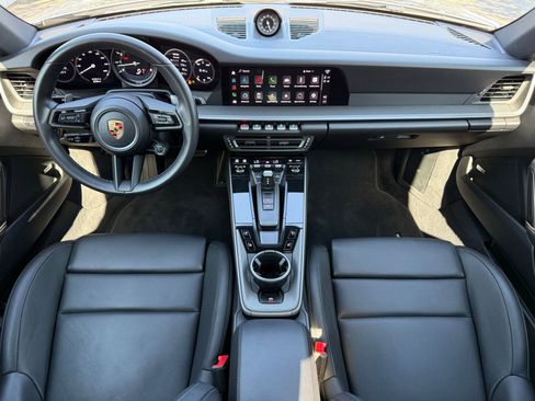 Used 2024 Porsche 911 Carrera RWD image 13
