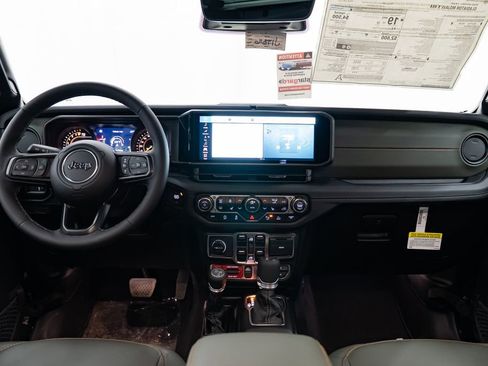 New 2026 Jeep Gladiator Mojave AWD/4WD image 9