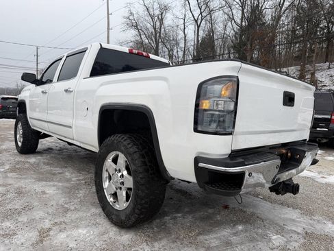 Used 2015 GMC Sierra 2500 SLT w/ Duramax Plus Package image 19
