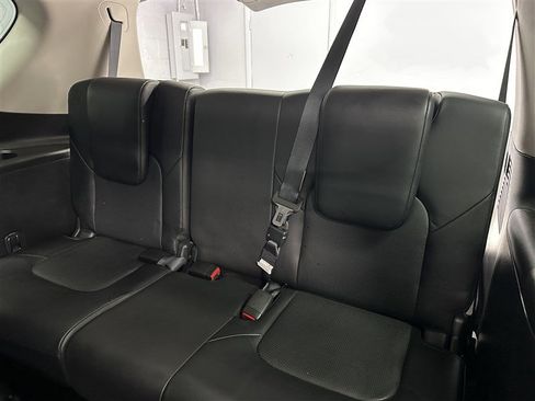 Used 2017 Nissan Armada SL w/ Moonroof Package image 4