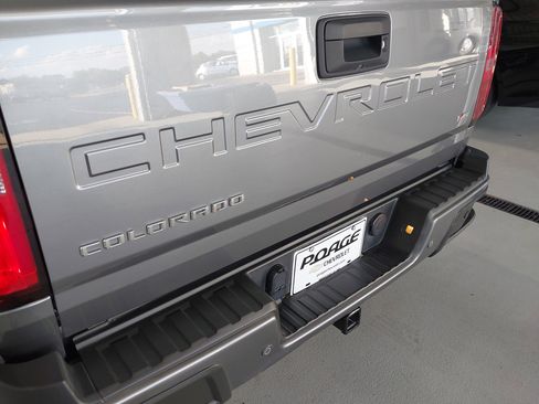 Used 2021 Chevrolet Colorado Z71 image 33