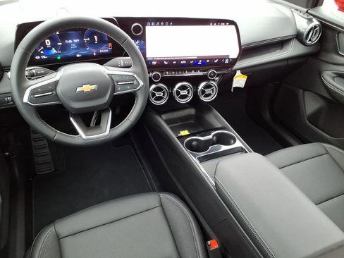 Used 2024 Chevrolet Blazer EV LT AWD/4WD image 8