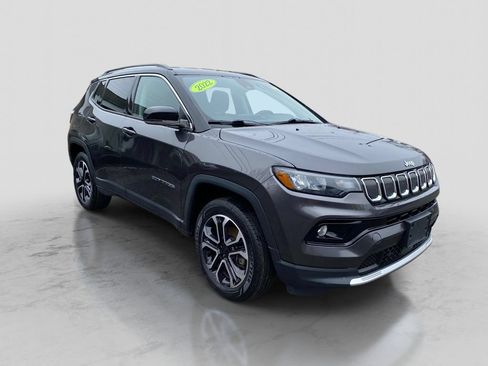 Used 2022 Jeep Compass Limited AWD/4WD image 11