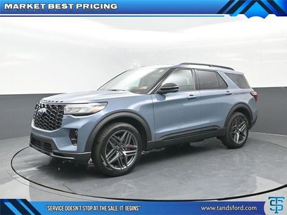 New 2026 Ford Explorer ST-Line w/ ST-Line Street Pack