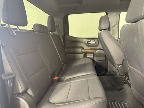Used 2022 GMC Sierra 1500 SLE w/ Enhanced Capability Package AWD/4WD image 13