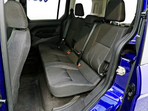 Used 2018 Ford Transit Connect XLT FWD image 11