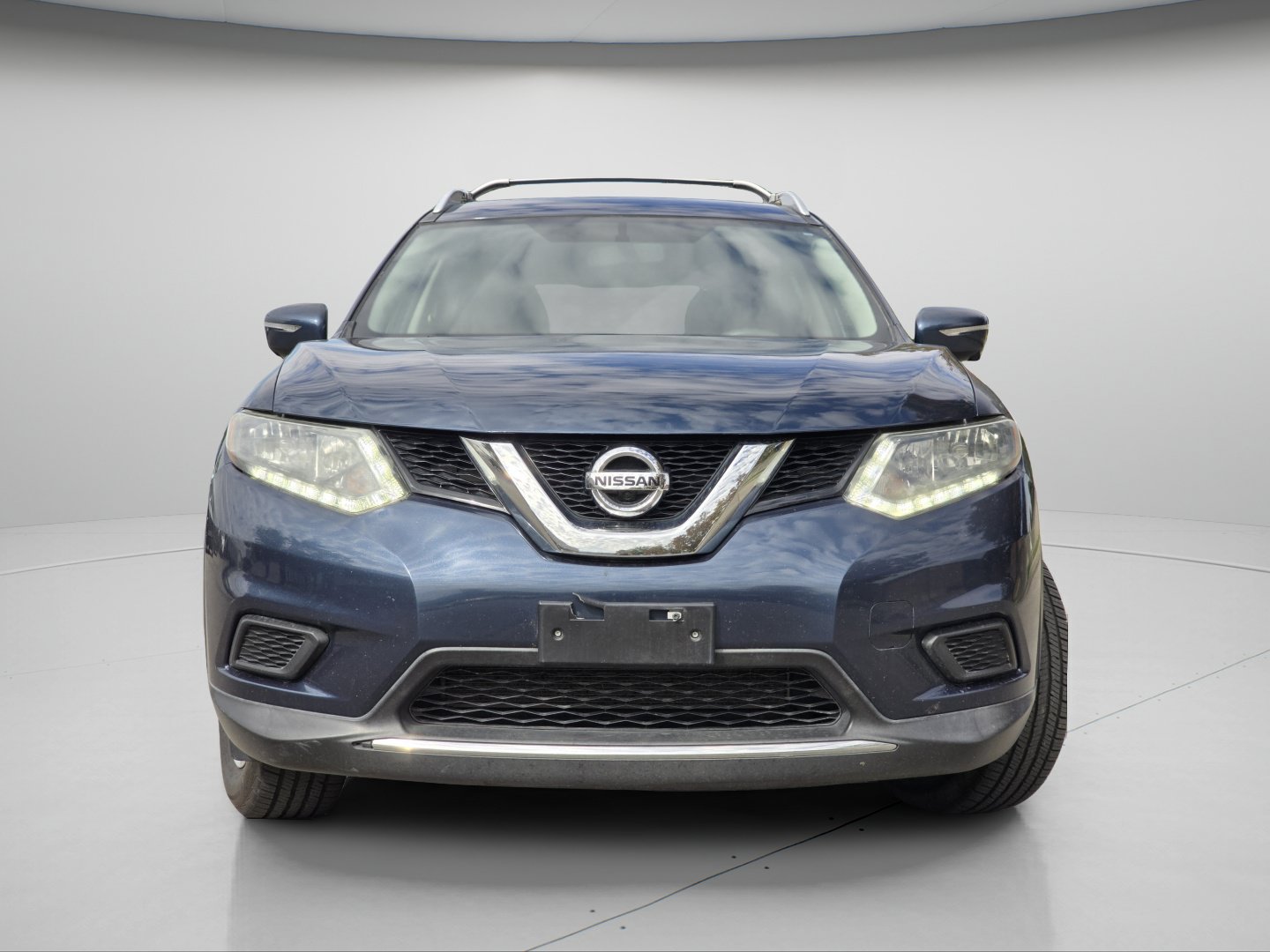 Used 2015 Nissan Rogue SV w/ SV Premium Package AWD/4WD image 3