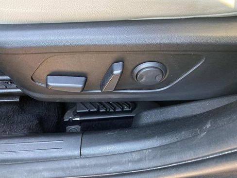 Used 2024 Hyundai Tucson Limited FWD image 12