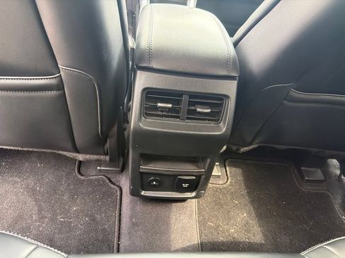 Used 2023 Ford Edge SEL w/ Convenience Package AWD/4WD image 22