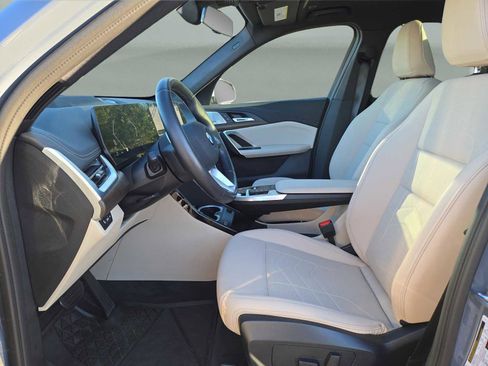 Used 2024 BMW X1 xDrive28i w/ Premium Package image 21