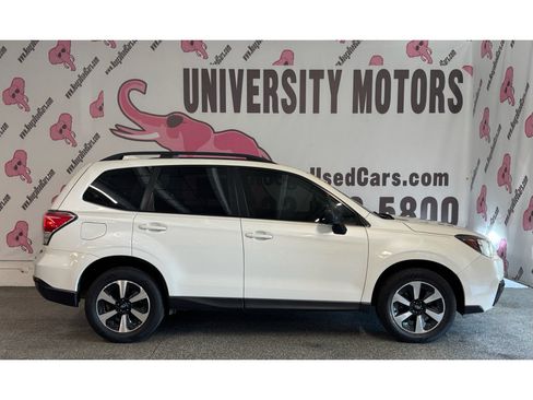 Used 2017 Subaru Forester 2.5i w/ Alloy Wheel Package AWD/4WD image 8