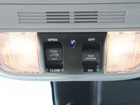 Certified 2022 Honda Pilot Special Edition image 11