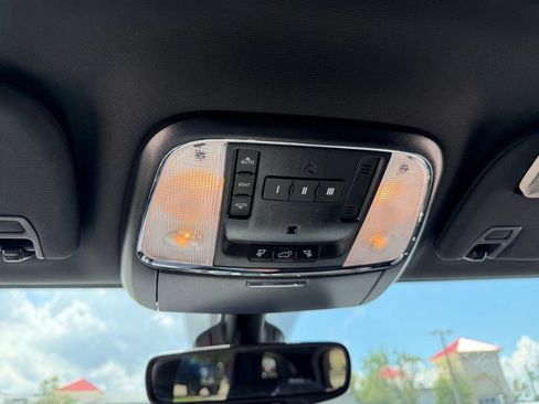 Used 2020 Jeep Grand Cherokee Trailhawk AWD/4WD image 28