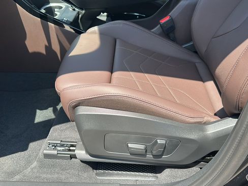 New 2025 BMW X1 xDrive28i w/ Technology Package image 12