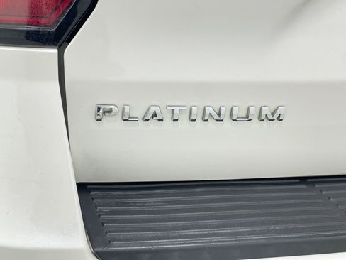 Used 2019 Ford Expedition Max Platinum image 42