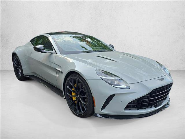 Used 2025 Aston Martin V8 Vantage Coupe RWD image 3