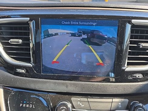Used 2017 Chrysler Pacifica Touring-L Plus w/ Tire & Wheel Group FWD image 31