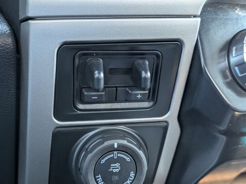 Used 2022 Ford F350 Lariat w/ Lariat Ultimate Package image 23