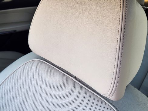 Used 2021 BMW X7 xDrive40i w/ Executive Package 2 image 15