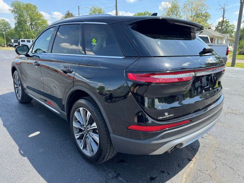 Used 2022 Lincoln Corsair Reserve AWD/4WD image 5