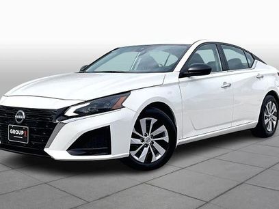 Certified 2025 Nissan Altima 2.5 S