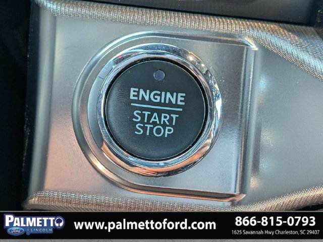Used 2023 Ford F150 Raptor w/ Raptor 37 Performance Package AWD/4WD image 29