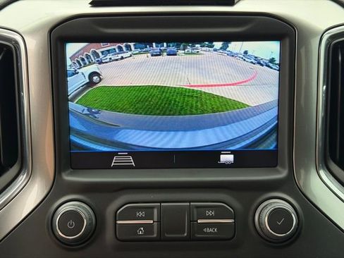Used 2022 Chevrolet Silverado 1500 RST AWD/4WD image 17