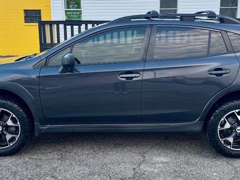 Used 2018 Subaru Crosstrek 2.0i image 4