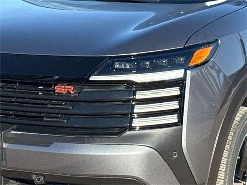 New 2026 Nissan Kicks SR w/ Cold Weather Package image 5