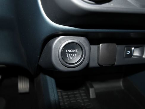 Used 2025 Ford Maverick Lobo image 12