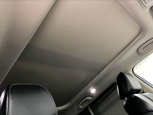 Used 2025 Honda Pilot Touring image 20