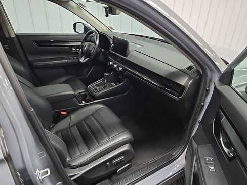 Used 2024 Honda CR-V EX-L image 16