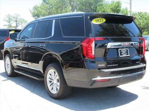 Used 2022 GMC Yukon SLT w/ SLT Luxury Package RWD image 5