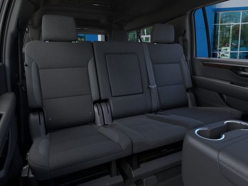 New 2026 Chevrolet Suburban LS AWD/4WD image 17